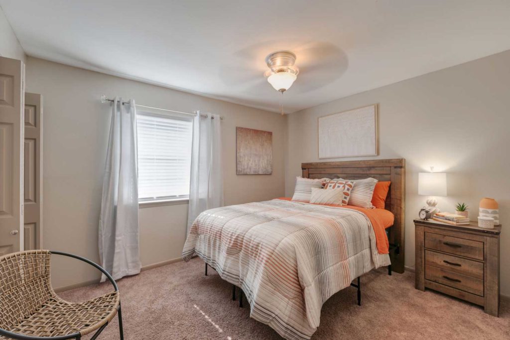 Bryan, TX College Station Texas A&M University; One Two Bedroom Pet Friendly Apartments; Off Campus Living