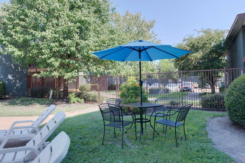 Bryan, TX College Station Texas A&M University; One Two Bedroom Pet Friendly Apartments; Off Campus Living